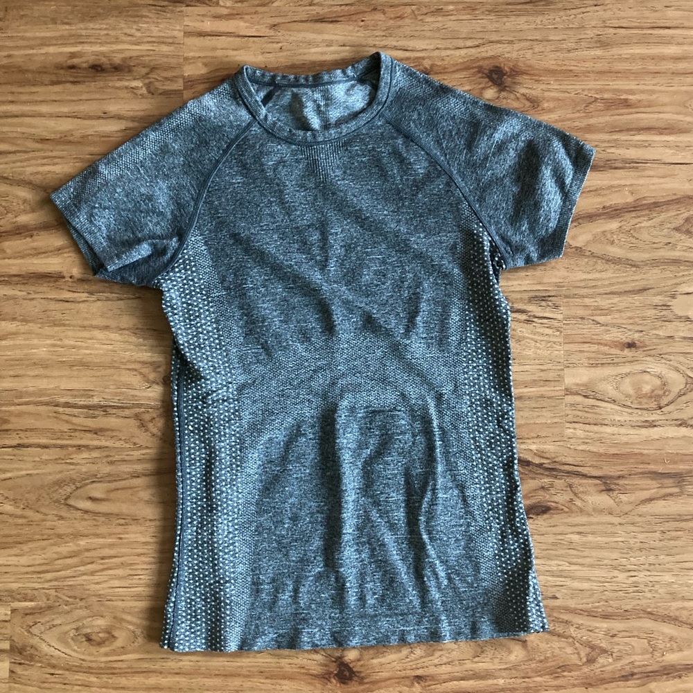 FIGS heather gray scrub top